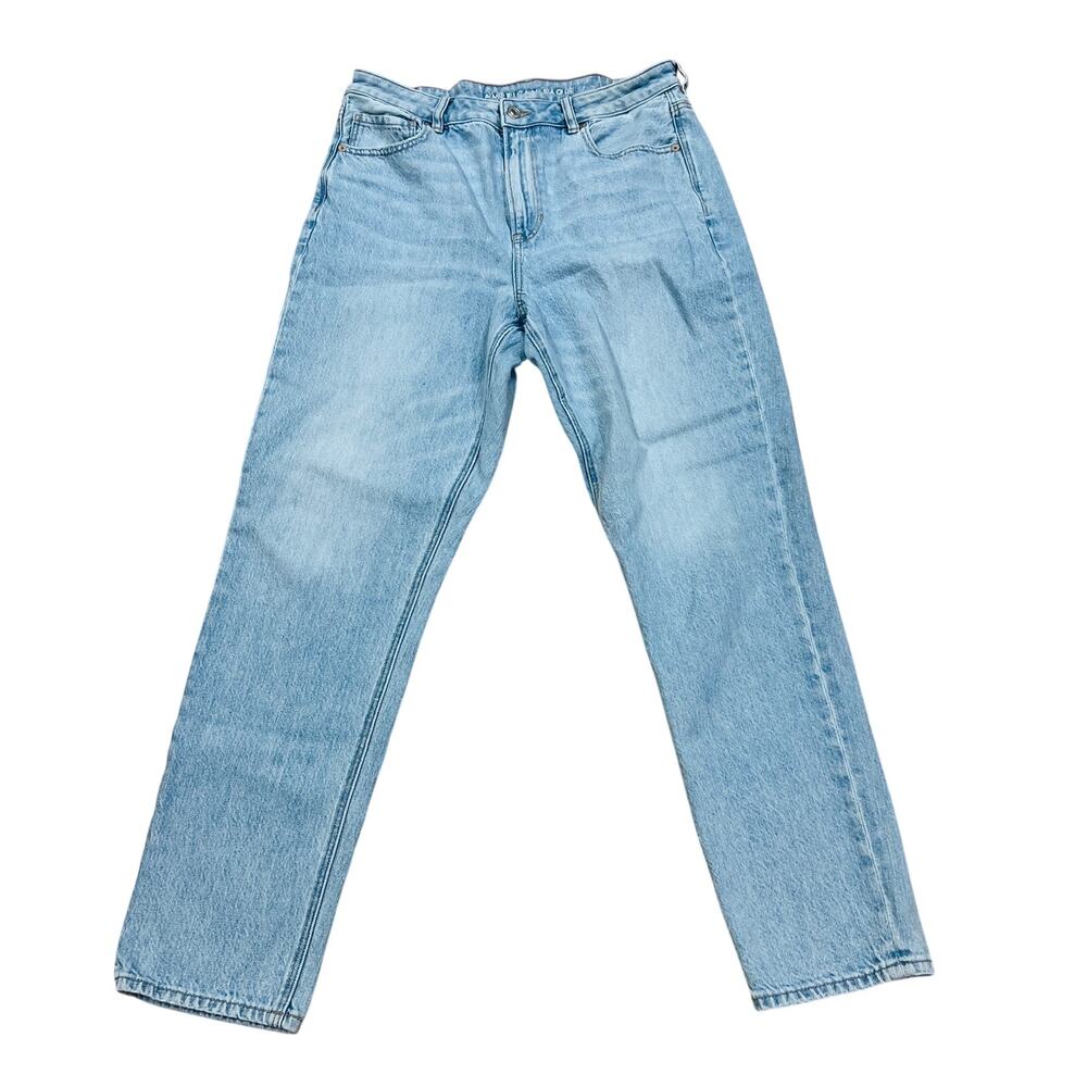 American Eagle Women's Jeans Mom Jean Light Wash High Rise Size 12L Long